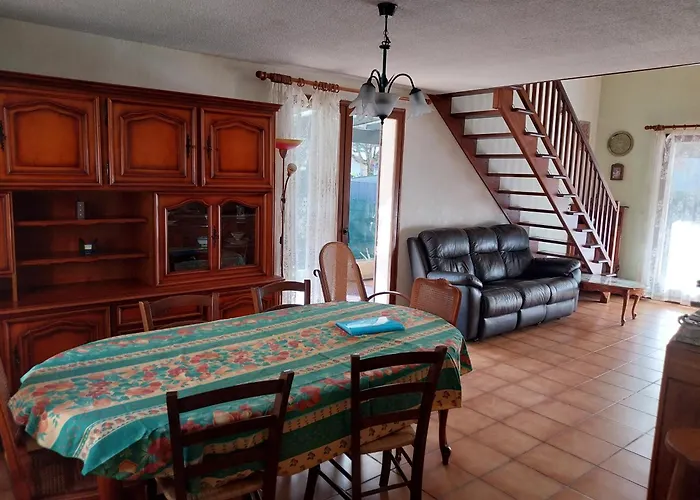 Maison Les Ormeaux Ferienhaus Savignac-les-Ormeaux